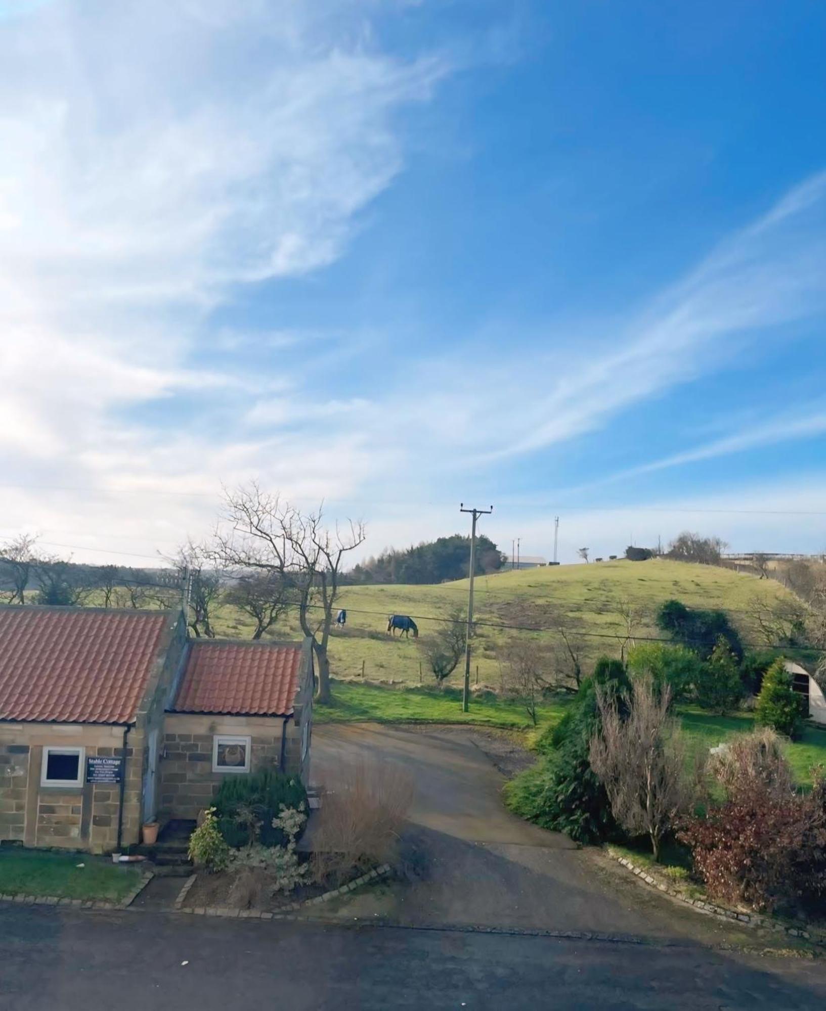 The Flask Inn, Fylingdales, Whitby Екстериор снимка
